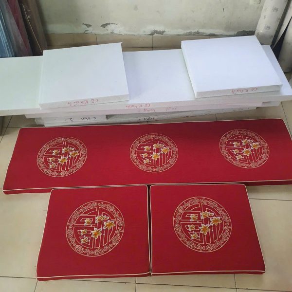 dem ghe mau 03